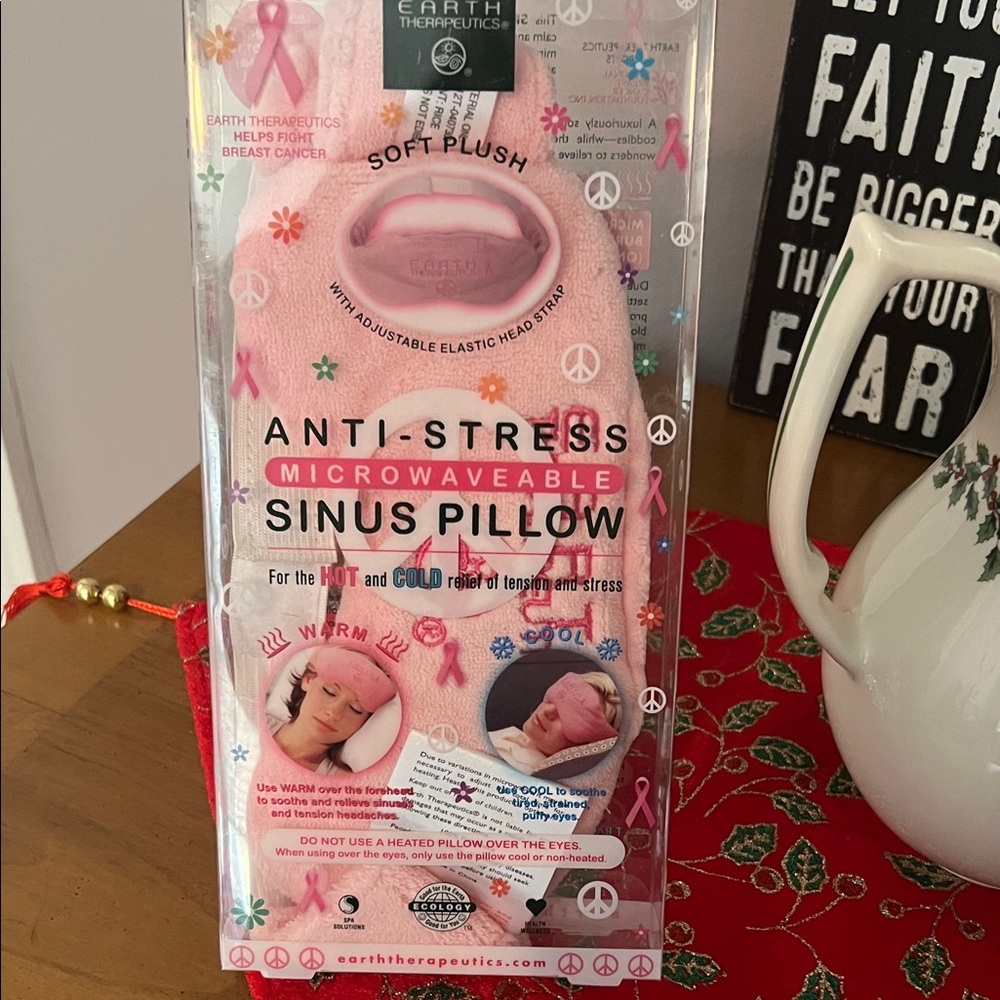 Earth Therapeutics Pink Anti-Stress Sinus/Eyes/Head Pillow NWT